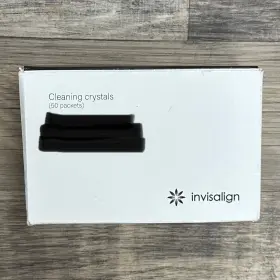100008 Align Technology Inc. Invisalign Cleaning Crystals For Clear Aligners And Retainers 50 Packets