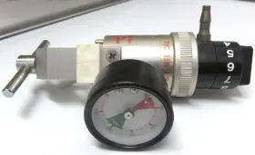 61014 B & F Medical And Oxygen Regulator With Gauge Model 3000 Psi
