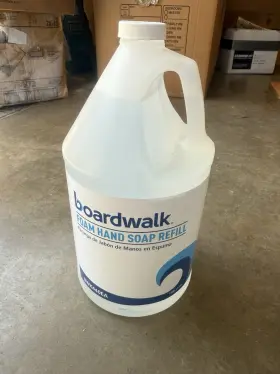 Bwk440ea Boardwalk Foaming Hand Soap Refill 1 Gal Bwk440ea. Lot Of 3