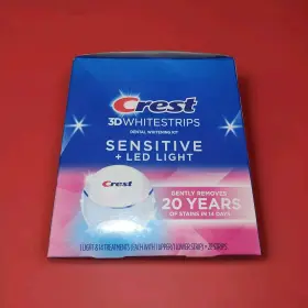 Crest 889714003381 3d Whitestrips Sensitive Led Light 28 Strips 14 Treatments