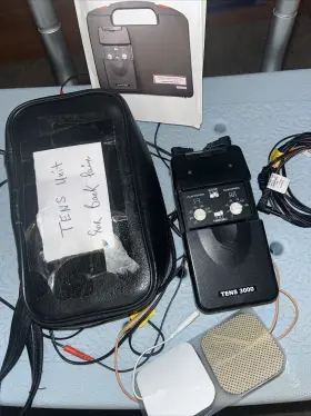 Tens3000 Current Solutions Tens 3000 Unit With Electrodes Pads Complete Literature Tested And Working As