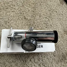 Ferno 830/831 Oxygen Regulator 25 Ipm Flow Rate - Max Model 830