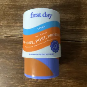 First Day 850018469470 Vitamins For Teens 3 In 1 Probiotic Gummies Prebiotic New