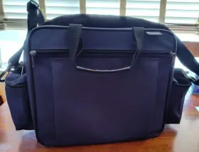 532020 Hopkins Medical Home Health Care Ez View Shoulder Bag