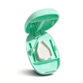 Mbl-pc-001 Maobuli Safety Pill Splitter With Blade Shield Travel Cutter Small Green