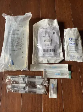 258825 Mckesson Complete Iv Start Set. Perfect For Training