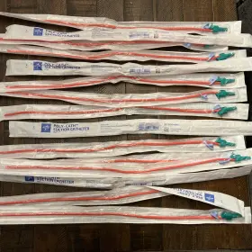 Dynd40992 Medline Ref Red Poly-cath Suction Catheter 14 Fr 15 Pieces