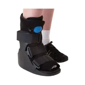 Ort28620m Medline Deluxe Pneumatic Ankle Walkers Medium