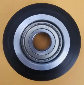 108876-001 Octane Fitness 108875-001 Xt3700 Xt4700 Base Roller Wheels