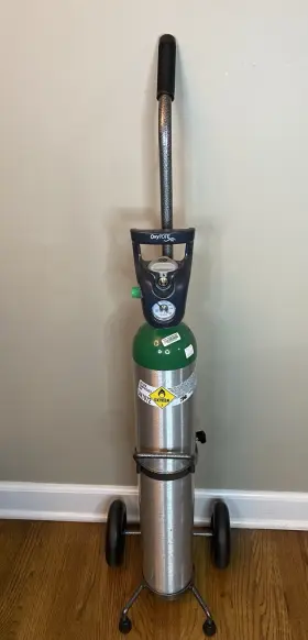 Mnr-800 Oxytote Used Medical Oxygen Tank Cylinder Empty Cart Regulator