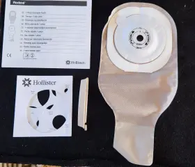 8328 Premier 610075086283 Hollister 12in One-piece Drainable Ostomy Pouch 1 1/2 Inch