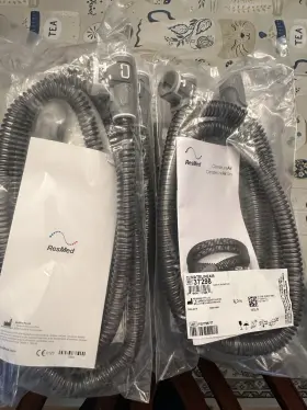 32798 Res Med --37296 37298 Lot Of 4 - Climate Air Sense Hoses Part# 37296 / New Sealed Bag