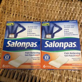 Salonpas 346581870060 2 -salonpas Pain Relieving Stretchable Gel-patches Hot 12 Total - New With Box