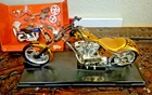 Muscle Machines West Coast Chopper Scale 1:10 And Harley Davidson Bobtail Kit! Used. Price: $49.00.