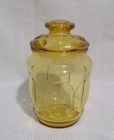 Vintage L.e. Smith Thumbprint Glass Amber Apothecary Canister W/good Seal Lid Used. Price: $24.00.