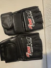 Billy Blanks Pt 24/7 Workout Gloves Used. Price: $14.99.