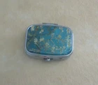 New White Floral Blooms Tree W/2 Compartment Travel Pill Box Convenient Lovely!. Price: $12.36.